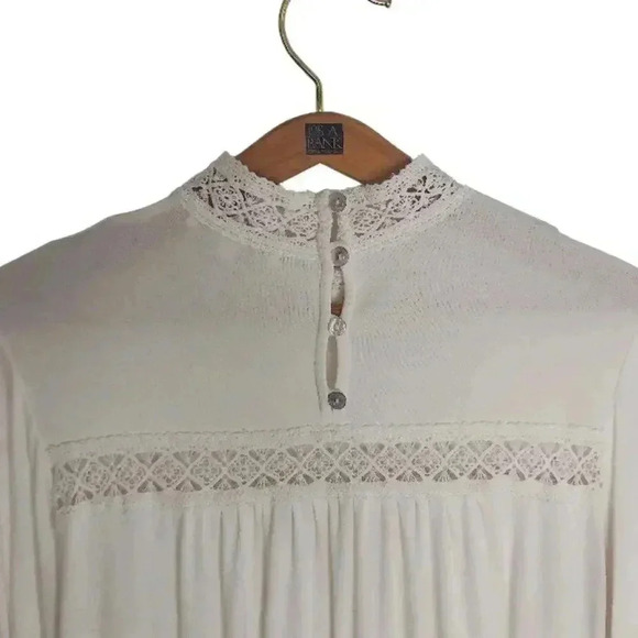 Eri + Ali White High Neck Flowy Peasant Blouse Lace Cottagecore Coquette Size M - Picture 4 of 9